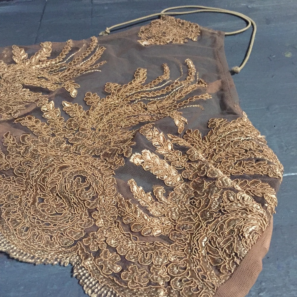 ✨sheer gold-embroidered halter✨ - Picture 6 of 8